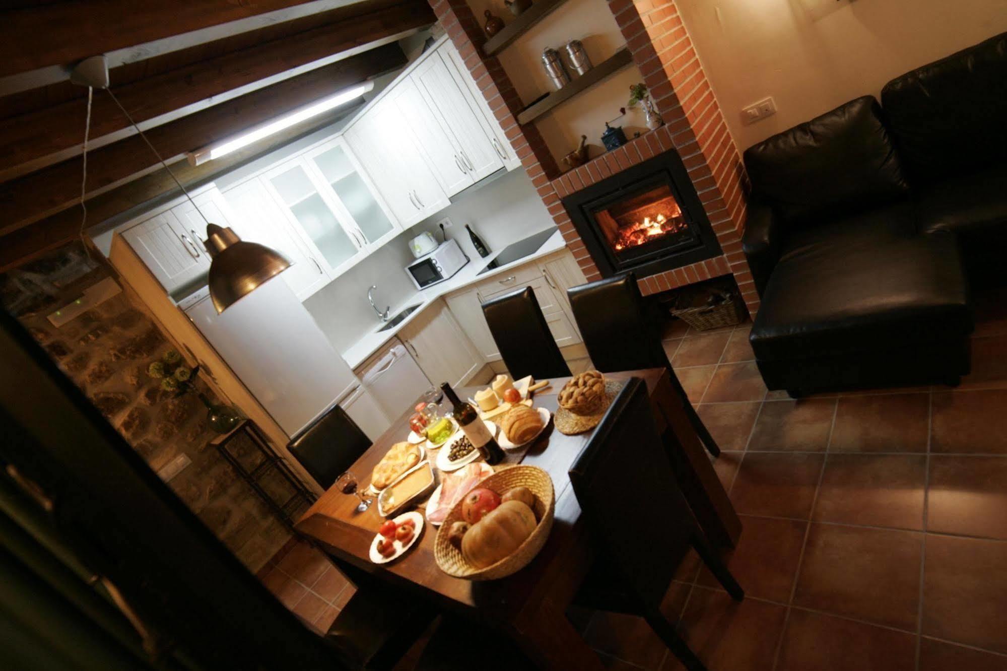 Apartamentos Maribel Calaceite Exteriör bild